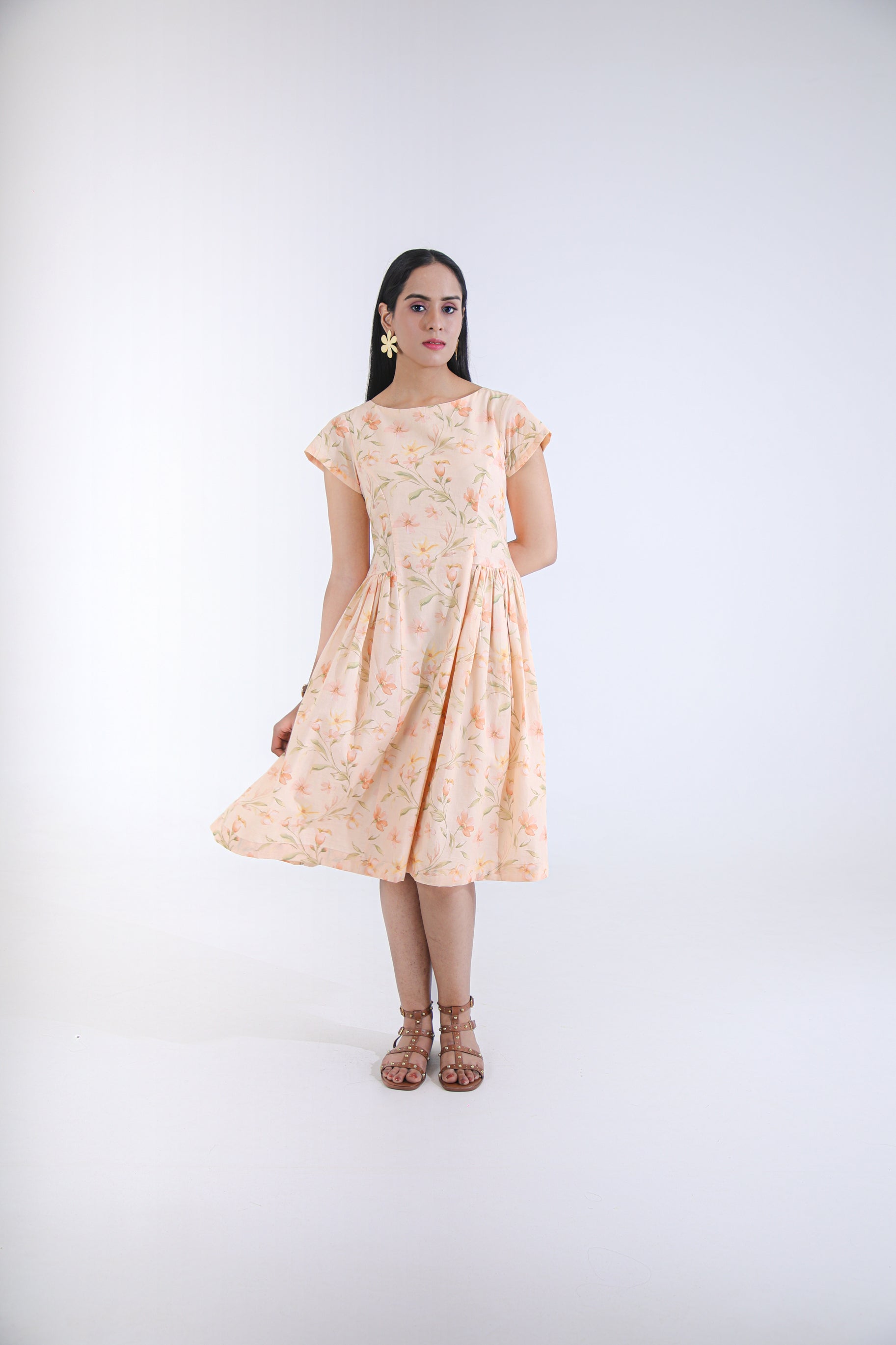 APRICOT MUSE
